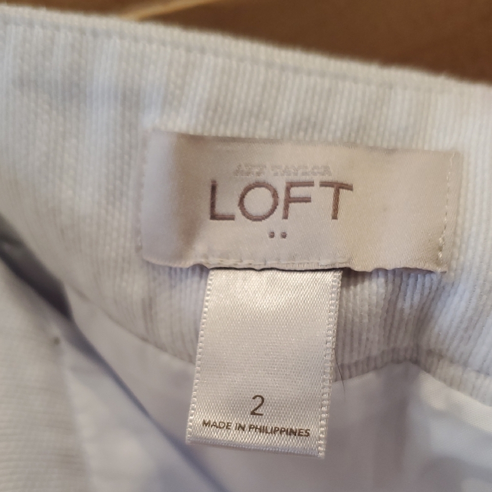 LOFT linen-look beachy mini skirt with Lace detail size 2 - Picture 4 of 11